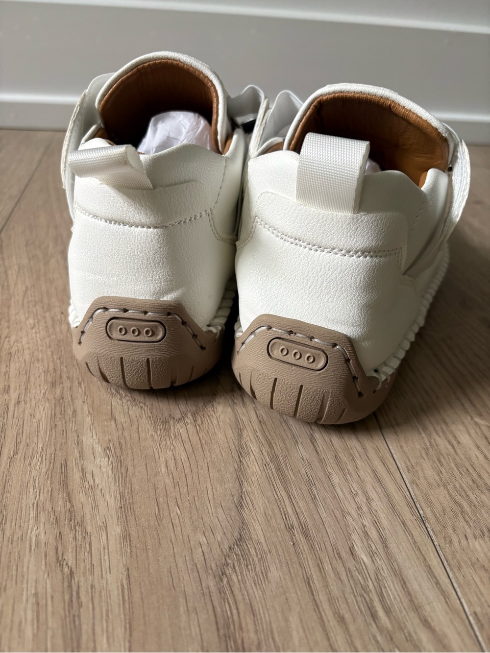 NWT Women’s Orthopedic White Slip-On Sneakers | Wide Fit | - Picture 5 of 5